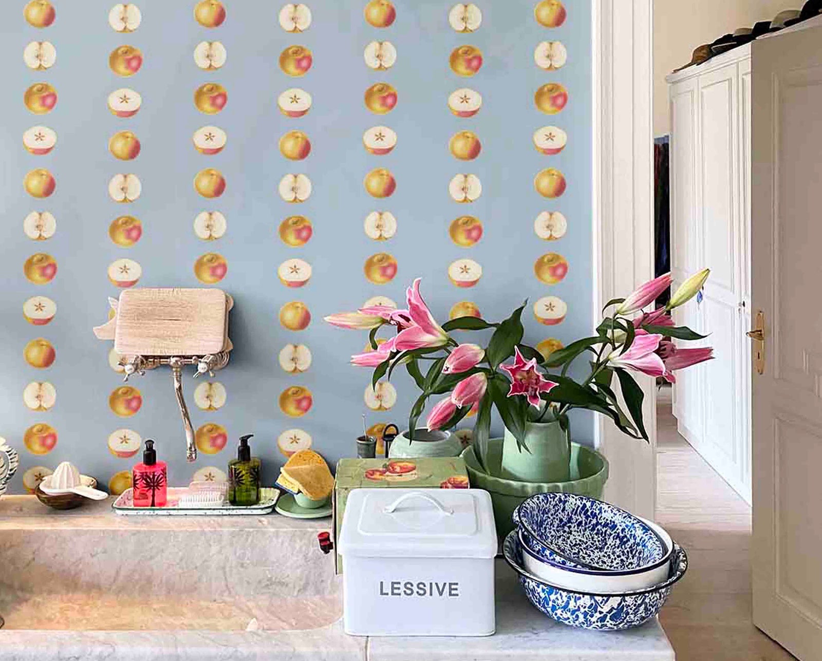 Kitchen Wallpaper Inspiration