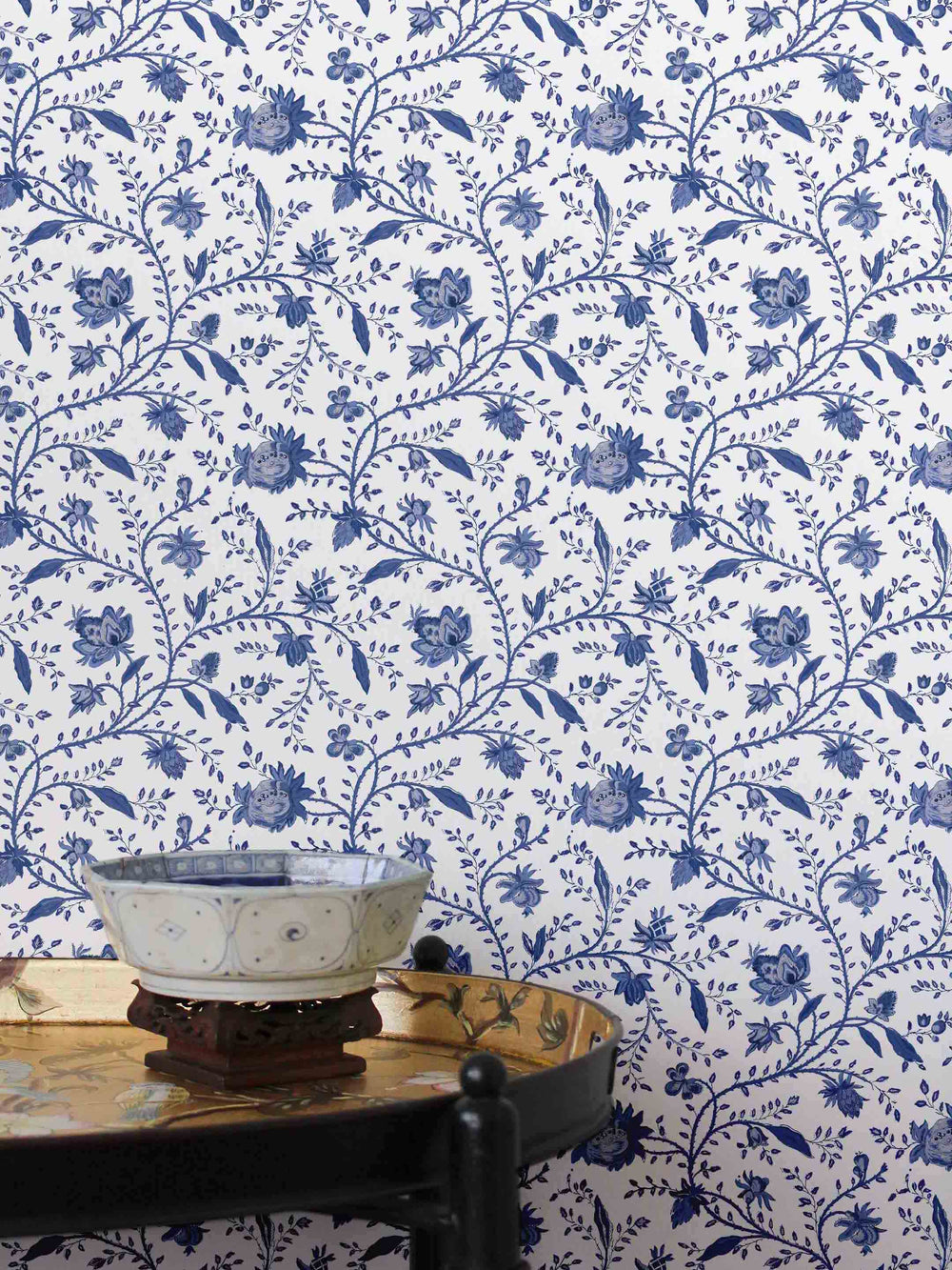 Home wallpaper with blue floral pattern on a white background