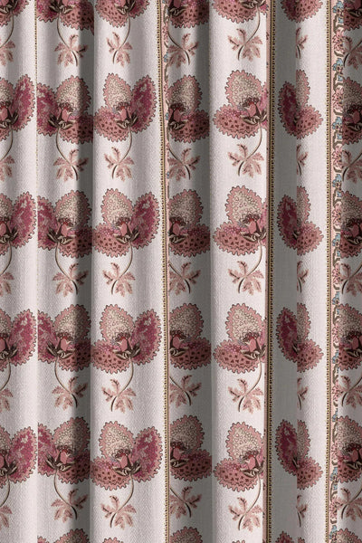 Curtain in Serafina Stripe Birch White